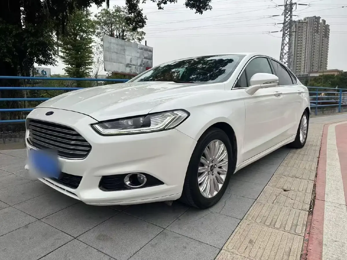2013 Ford Mondeo 2.0T 203HP L4 6AT