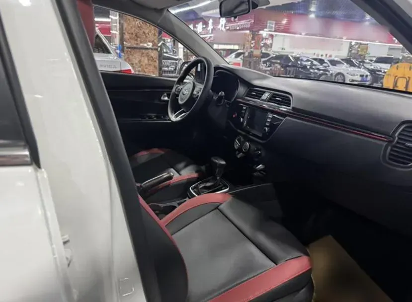 2017 Kia KX Cross 1.4L 100HP L4 6AT,autocango,china used car exporter,china ev exporter,chinese used car exporter,chinese used ev exporter