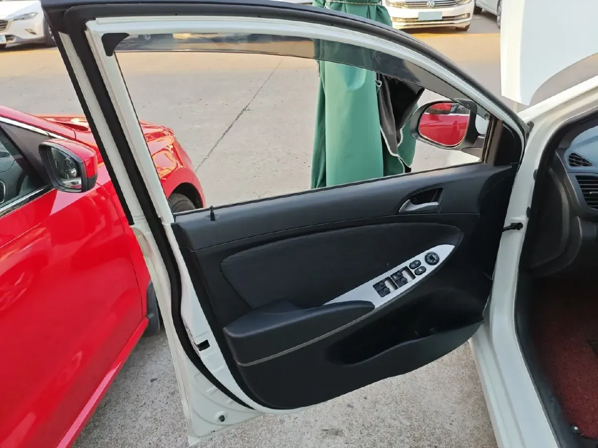 2016 Hyundai RuiYi 1.4L 107HP L4 4AT,autocango,china used car exporter,china ev exporter,chinese used car exporter,chinese used ev exporter