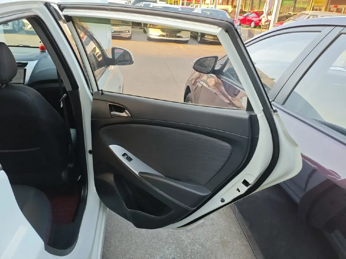 2016 Hyundai RuiYi 1.4L 107HP L4 4AT,autocango,china used car exporter,china ev exporter,chinese used car exporter,chinese used ev exporter