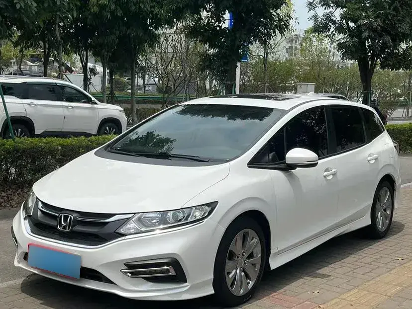 2017 Honda Jade 1.8L 141HP L4 5AT