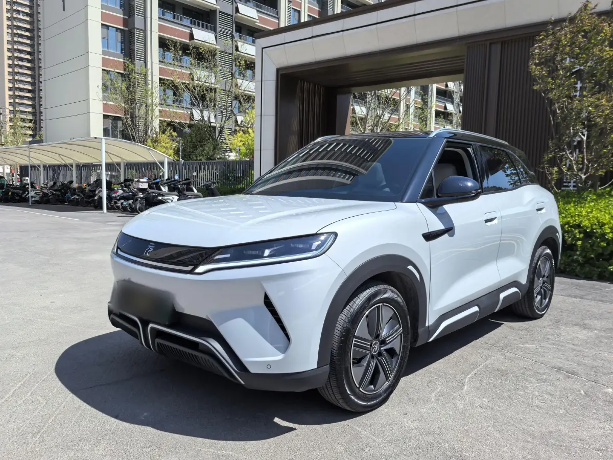 2024 BYD YuanUP BEV 45.12KWH