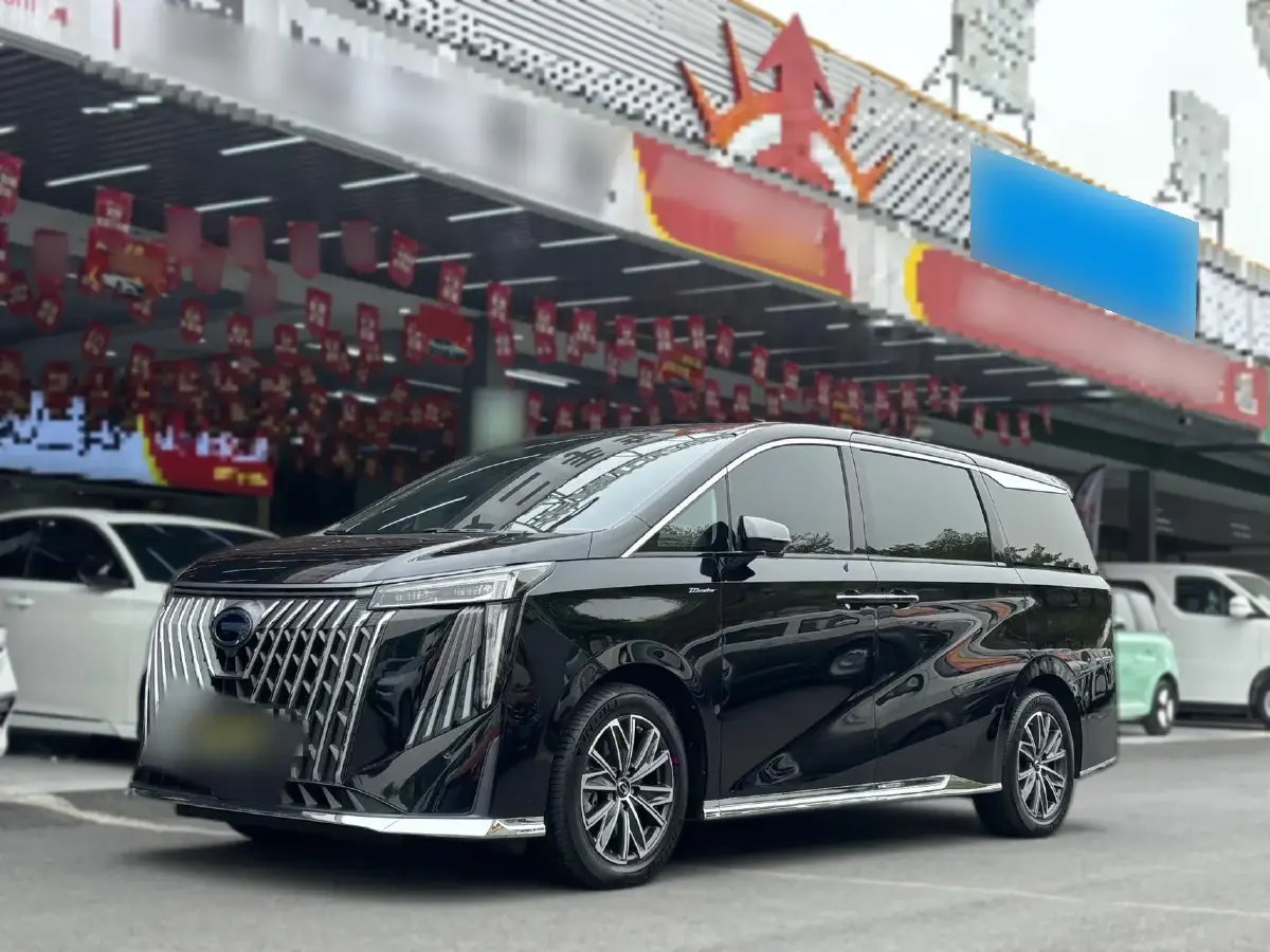 2024 GAC Trumpchi M8 2.0T 190HP L4 2DHT Hybrid