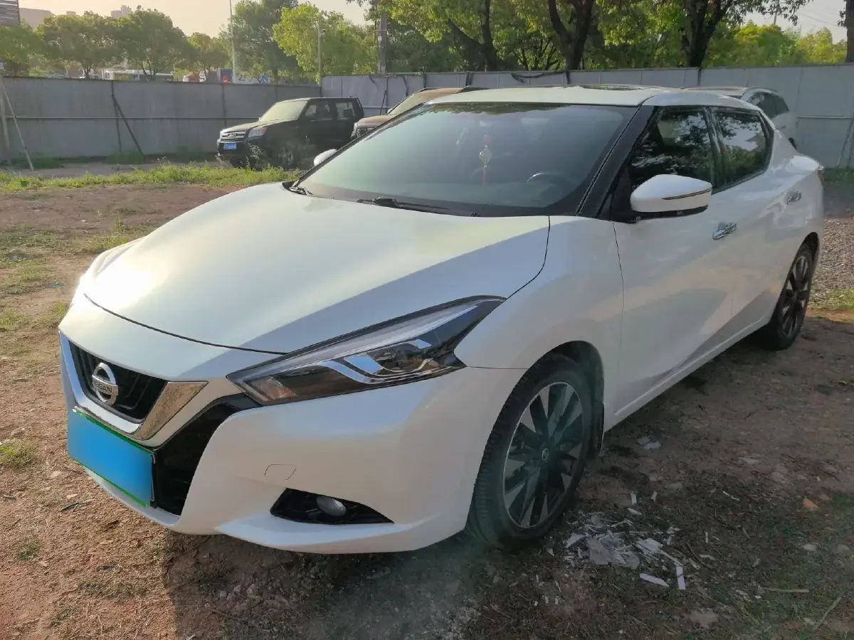 2016 Nissan Bluebird 1.6L 126HP L4 CVT