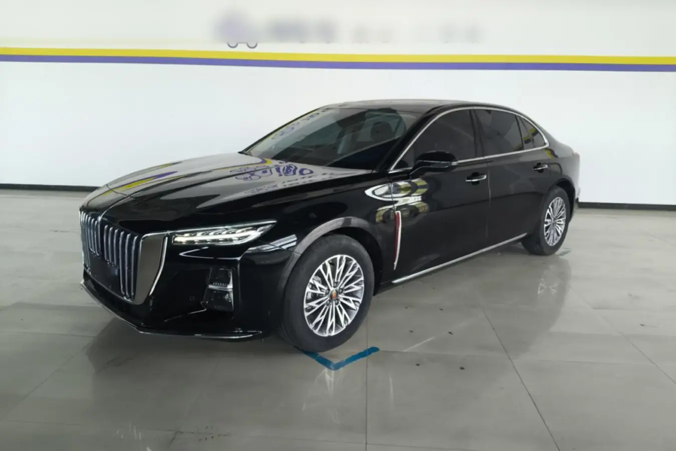 2023 HongQi H5 2.0T 224HP L4 8AT