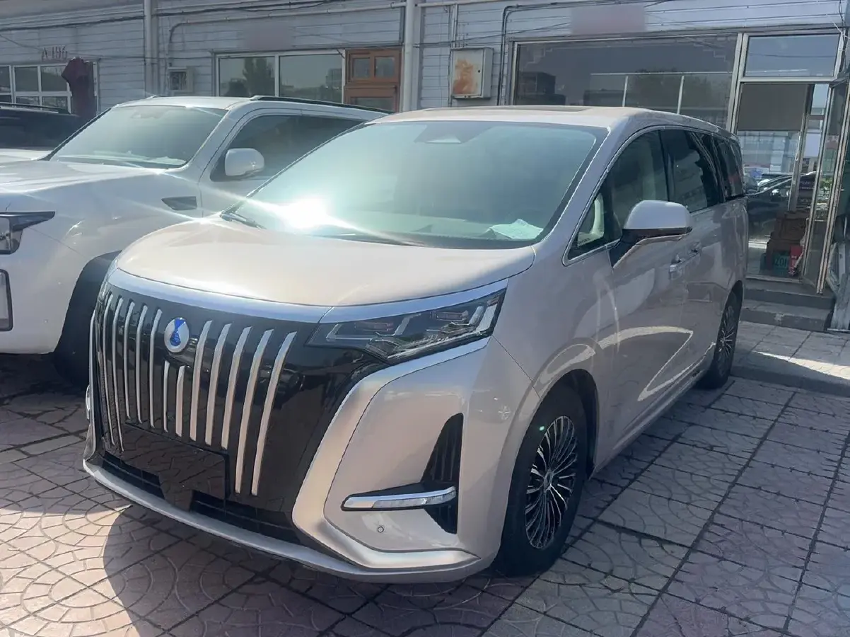 2022 Denza D9 BEV 103.36KWH