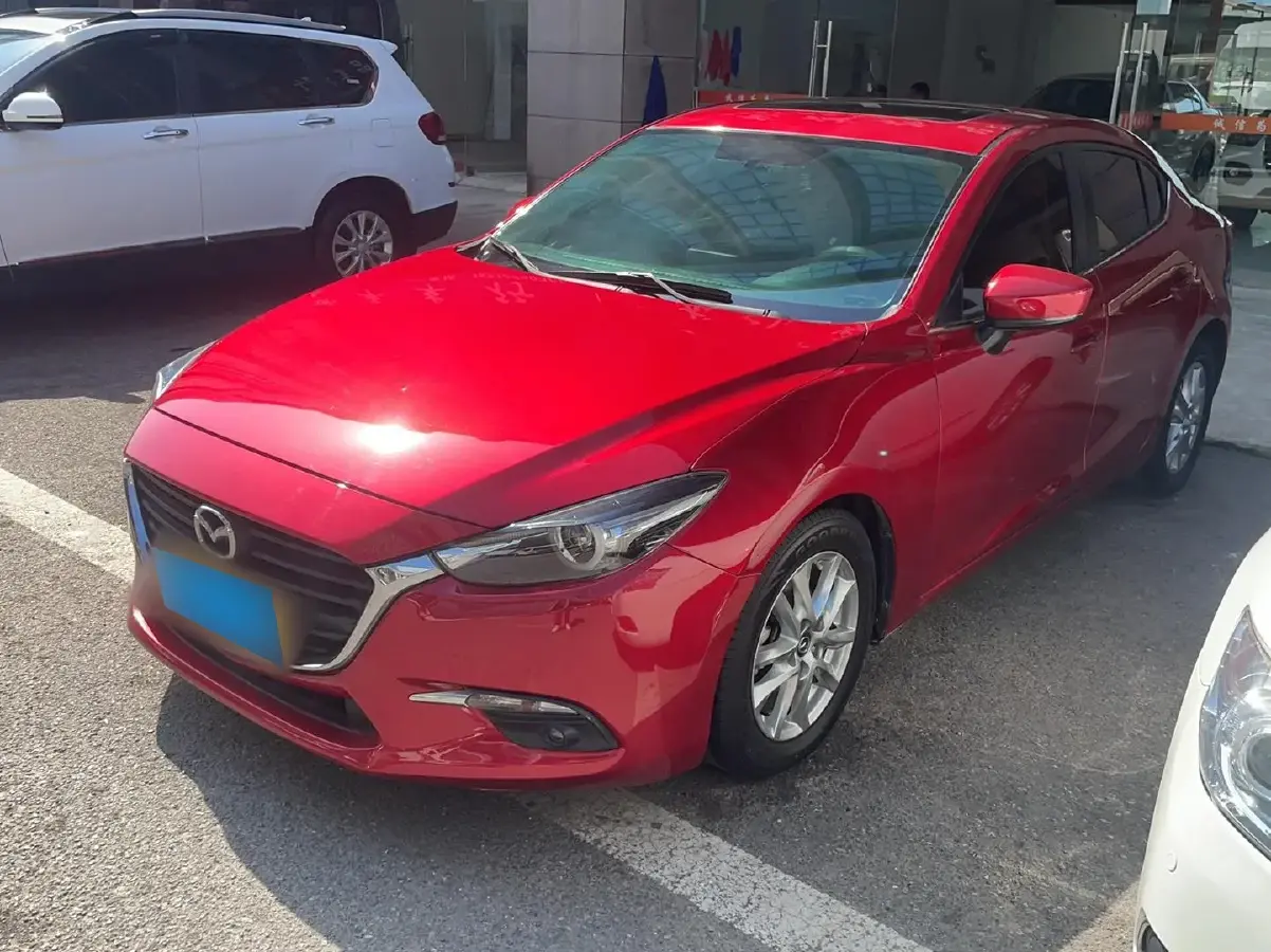 2017 Mazda 3 Axela 1.5L 117HP L4 6AT