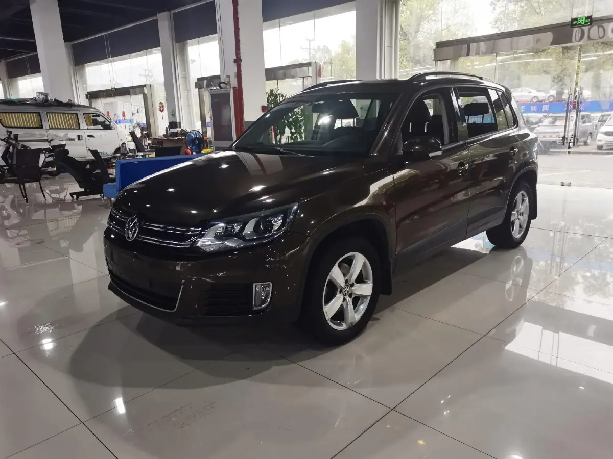 2013 Volkswagen Tiguan 1.8T 160HP L4 6AT