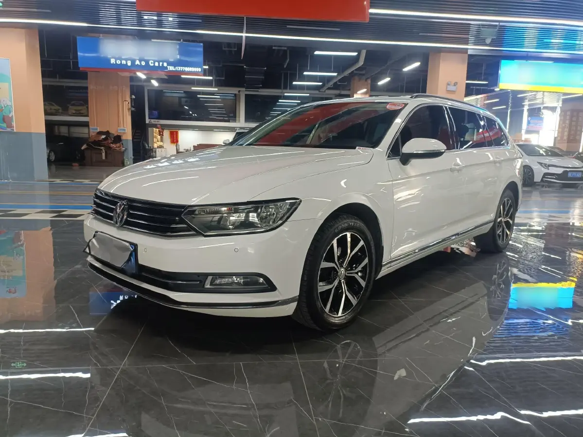 2017 Volkswagen Alltrack 2.0T 220HP L4 6DCT