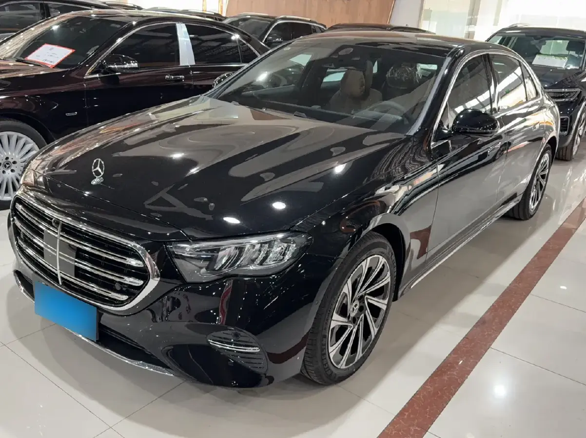 2025 Mercedes-Benz E Class 2.0T 258HP L4 9AT