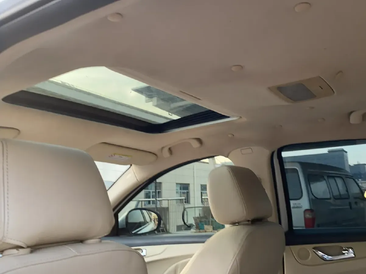 2015 Chery Arrizo 7 1.6L 126HP L4 5MT,autocango,china used car exporter,china ev exporter,chinese used car exporter,chinese used ev exporter