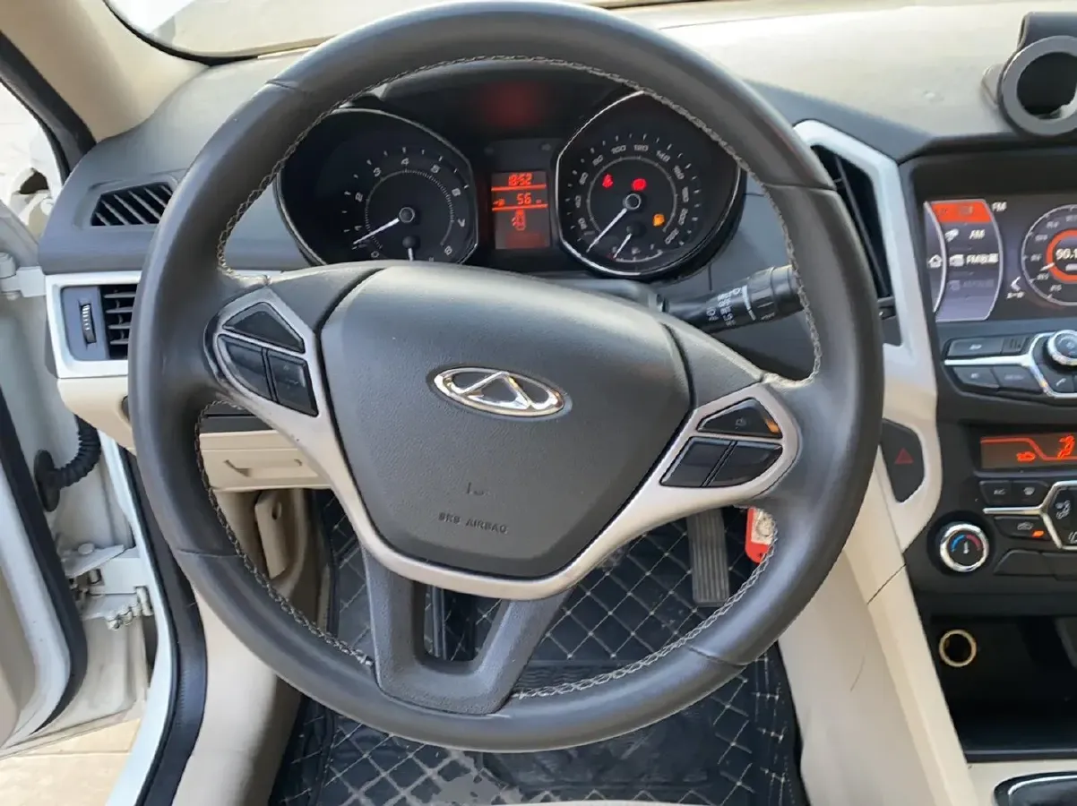 2015 Chery Arrizo 7 1.6L 126HP L4 5MT,autocango,china used car exporter,china ev exporter,chinese used car exporter,chinese used ev exporter