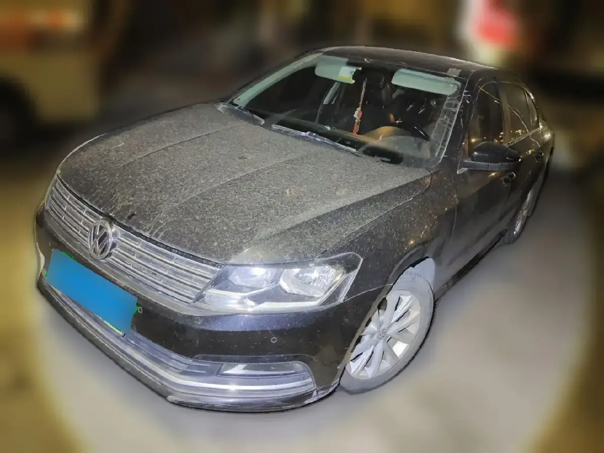 2015 Volkswagen Lavida 1.6L 110HP L4 5MT