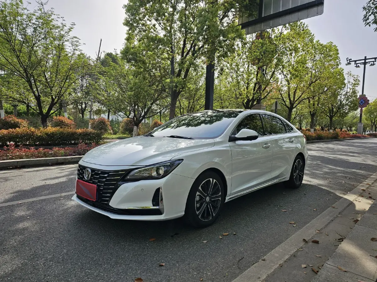 2022 ChangAn Raeton CC 1.5T 188HP L4 7DCT
