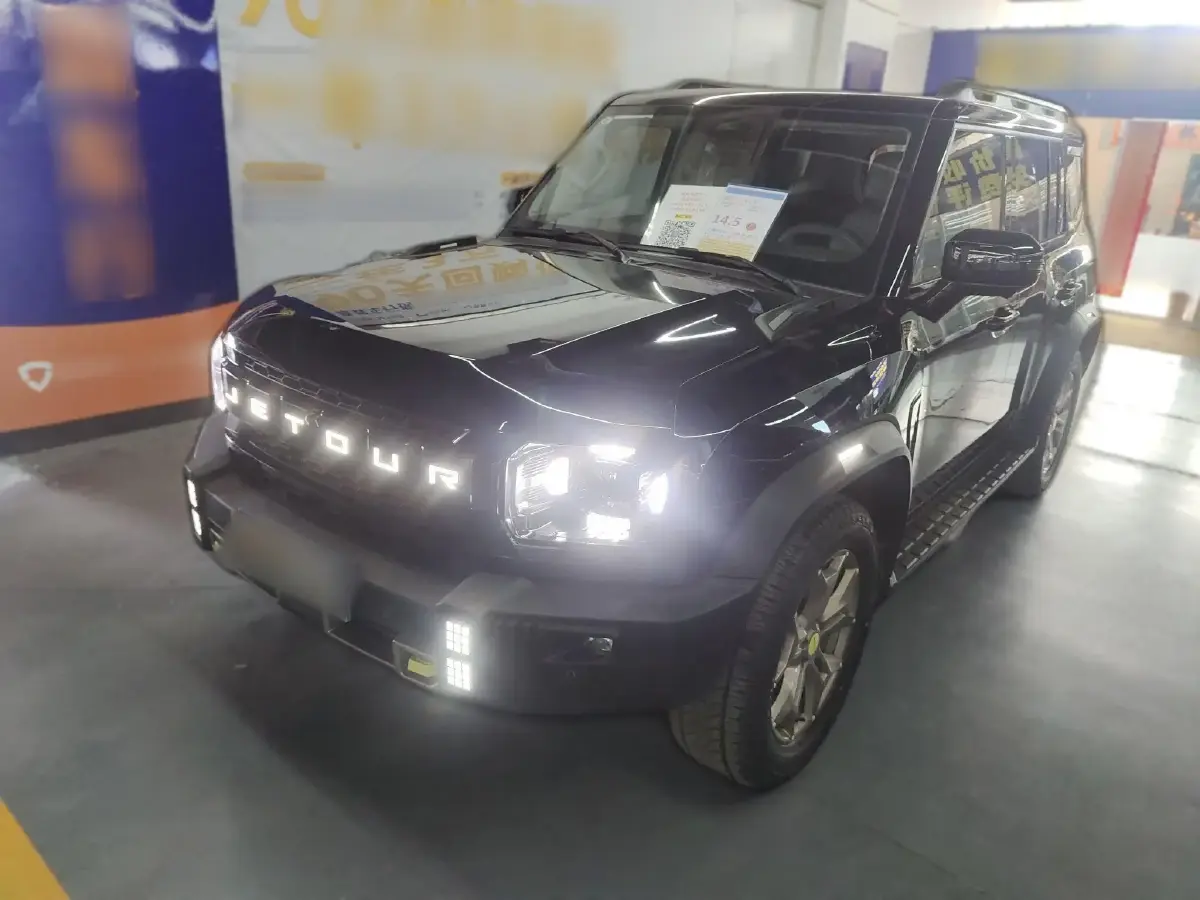 2023 Jetour Traveller 2.0T 254HP L4 8AT