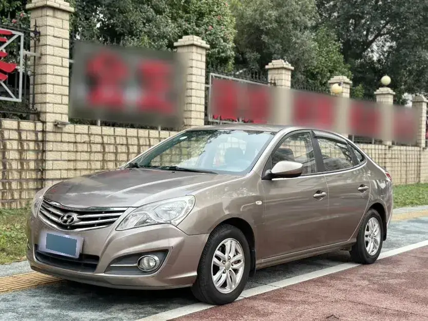 2011 Hyundai Celesta 1.6L 123HP L4 5MT