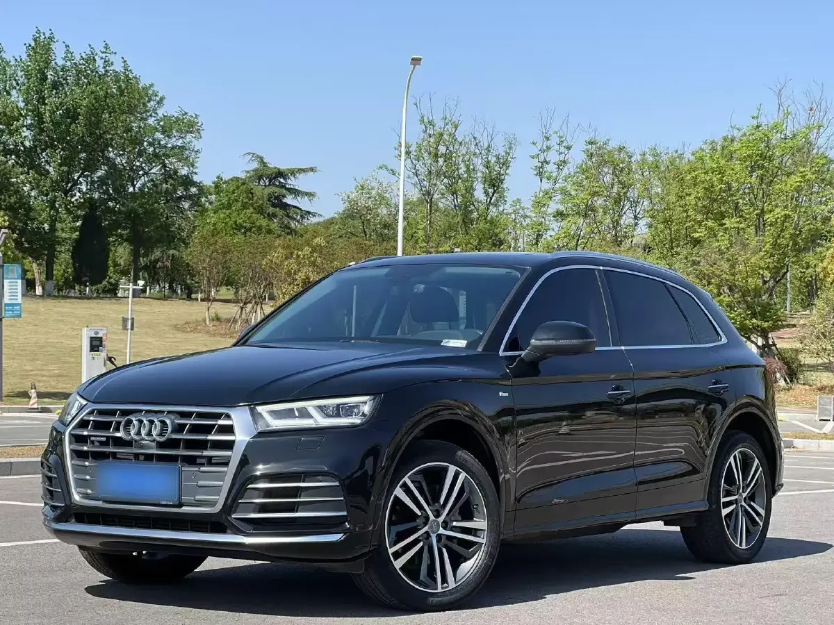 2020 Audi Q5L 2.0T 252HP L4 7DCT