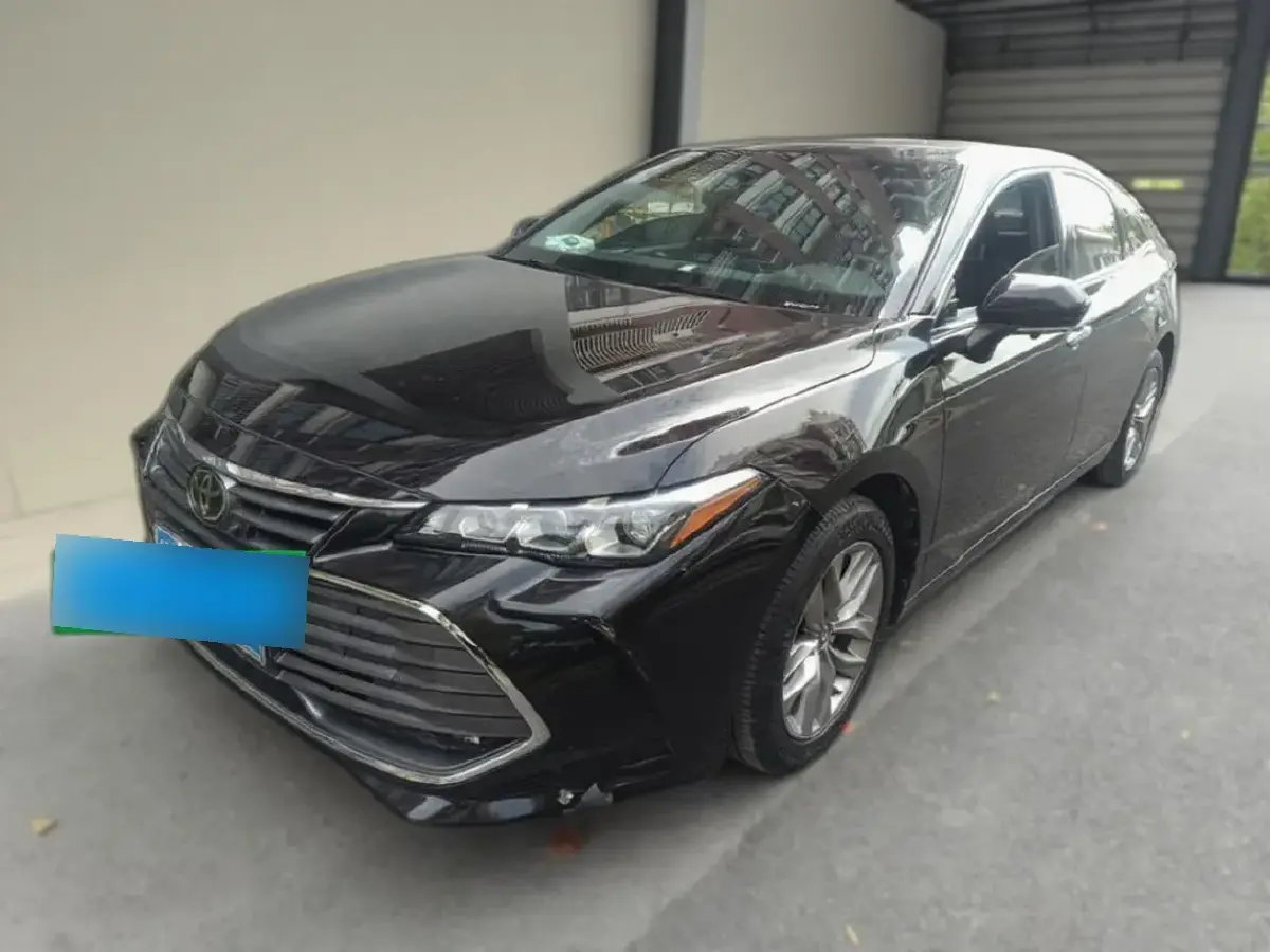 2021 Toyota Avalon 2.5L 209HP L4 8AT