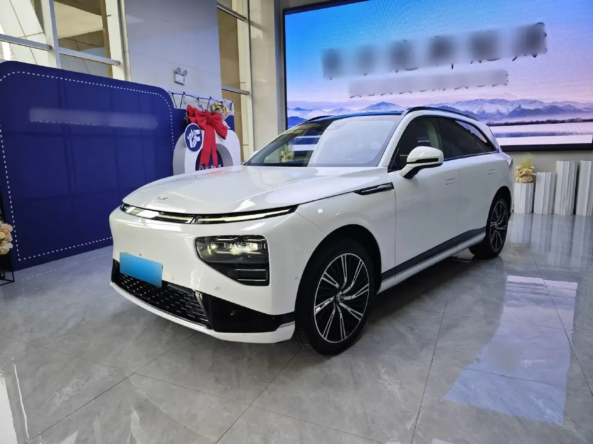 2024 Xpeng G9 BEV 78.2KWH