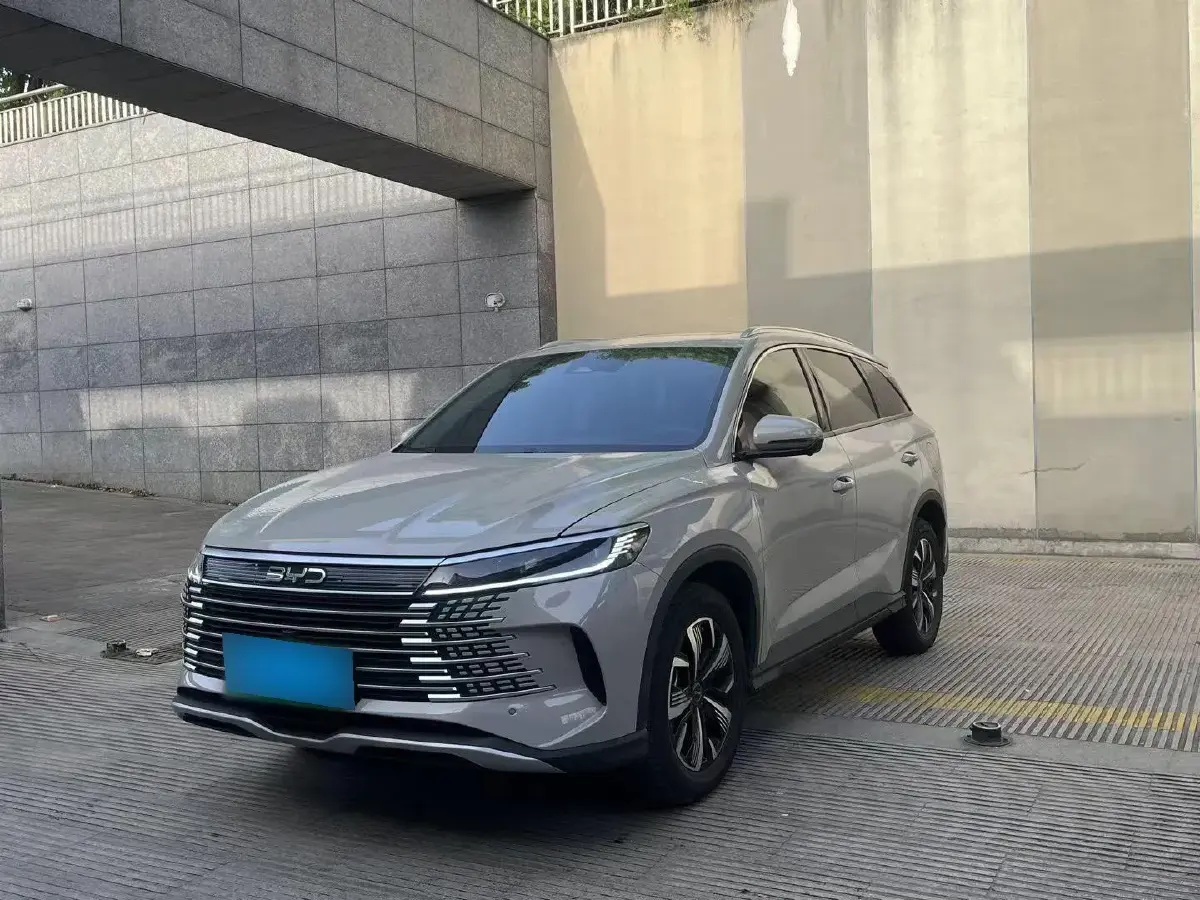 2025 BYD Sea Lion 05 DM-i 1.5L 101HP L4 E-CVT PHEV 12.9KWH