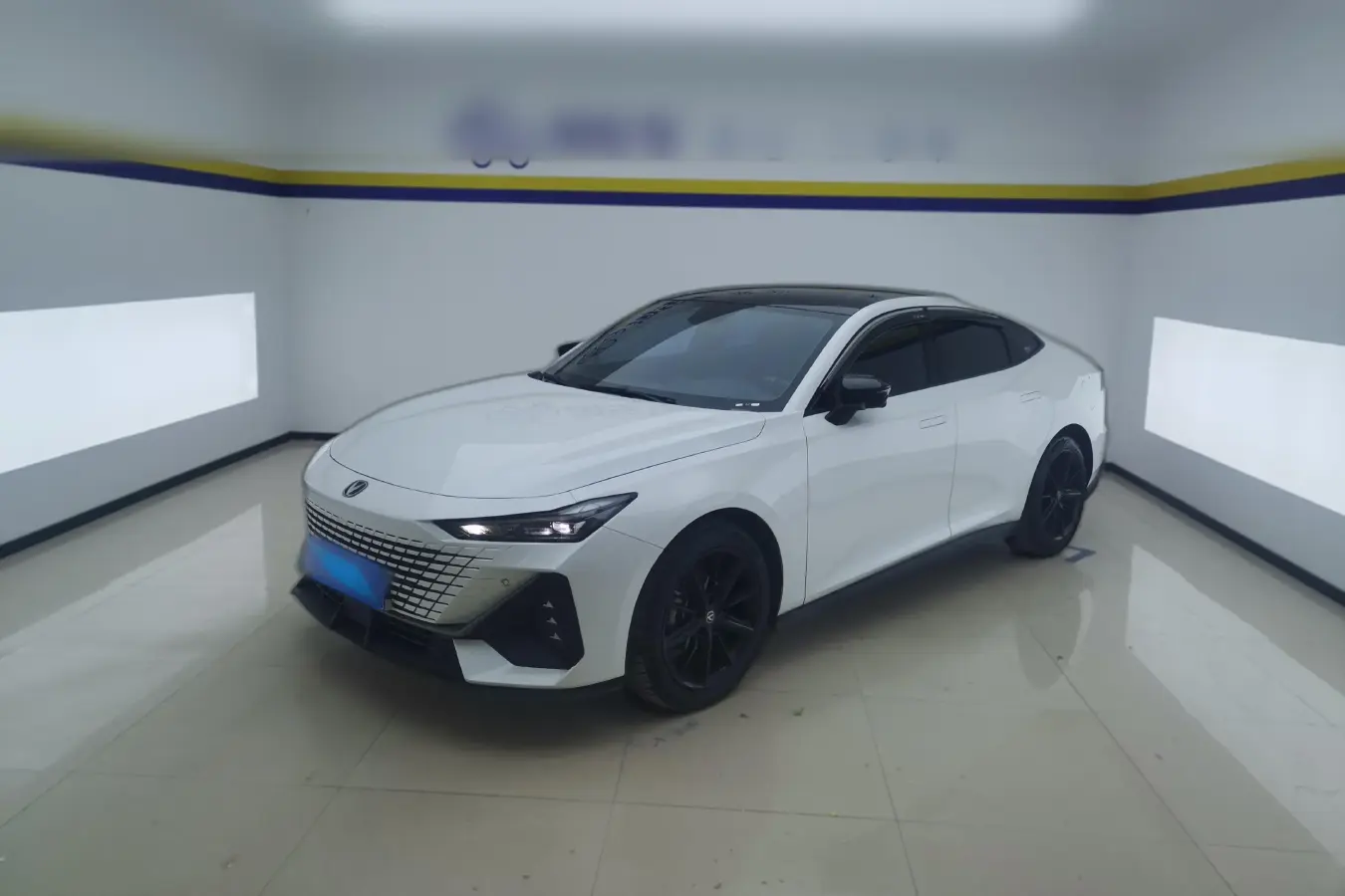 2022 ChangAn UNI-V 1.5T 188HP L4 7DCT