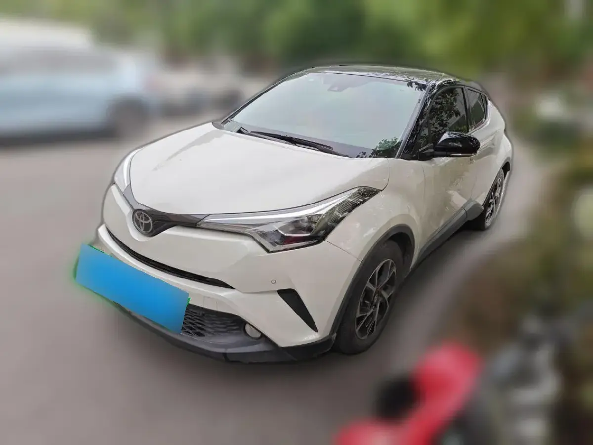2020 Toyota C-HR 2.0L 171HP L4 CVT