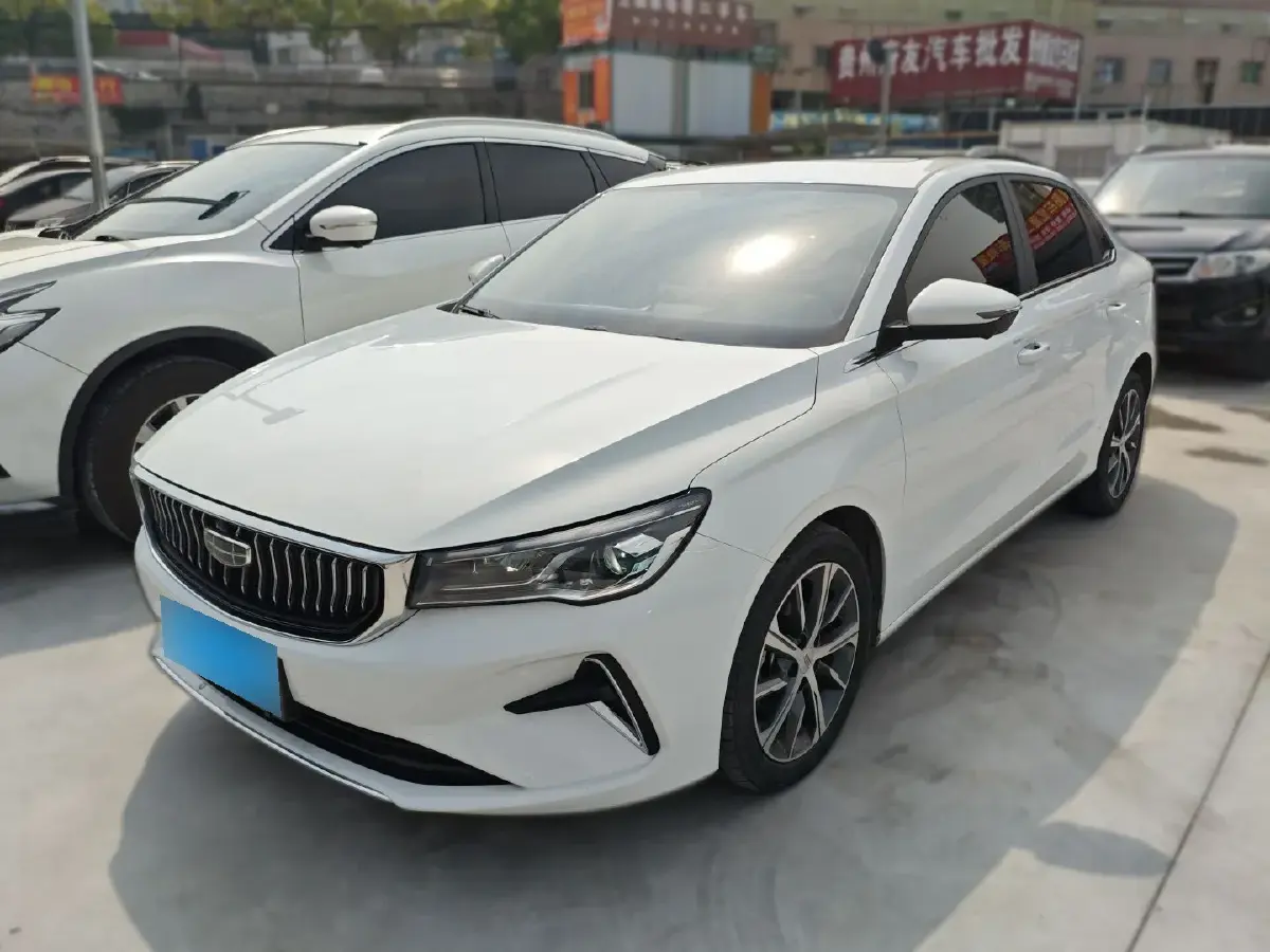 2022 Geely Emgrand 1.5L 114HP L4 CVT