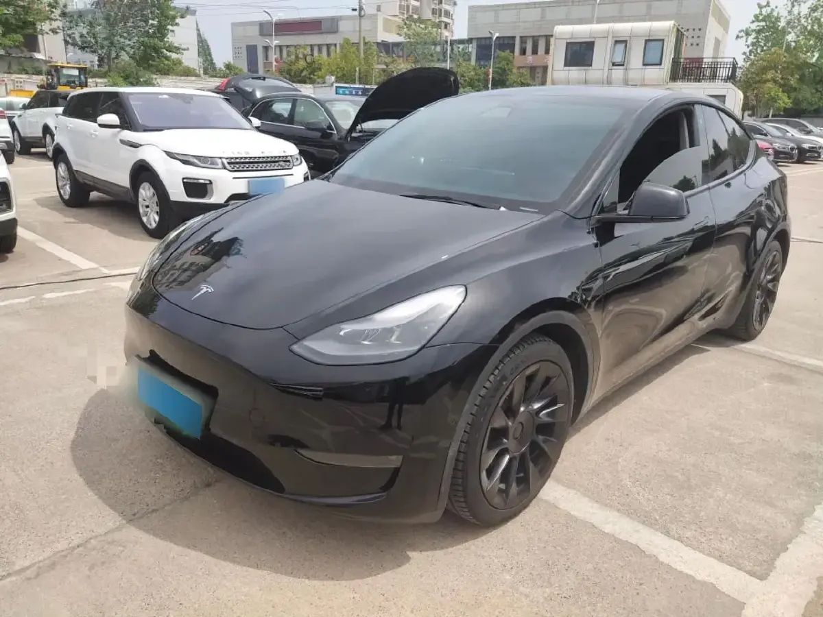 2021 Tesla Model Y BEV 60KWH