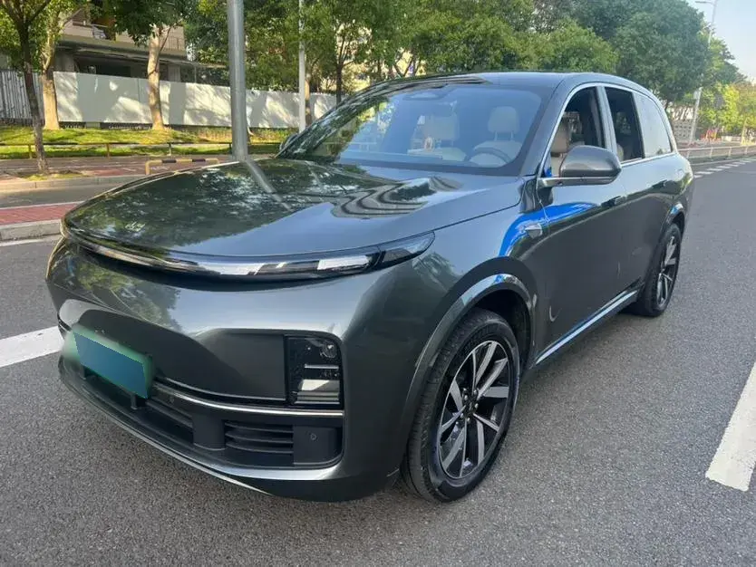 2023 Li L8 Range Extended 154HP REEV 40.9KWH