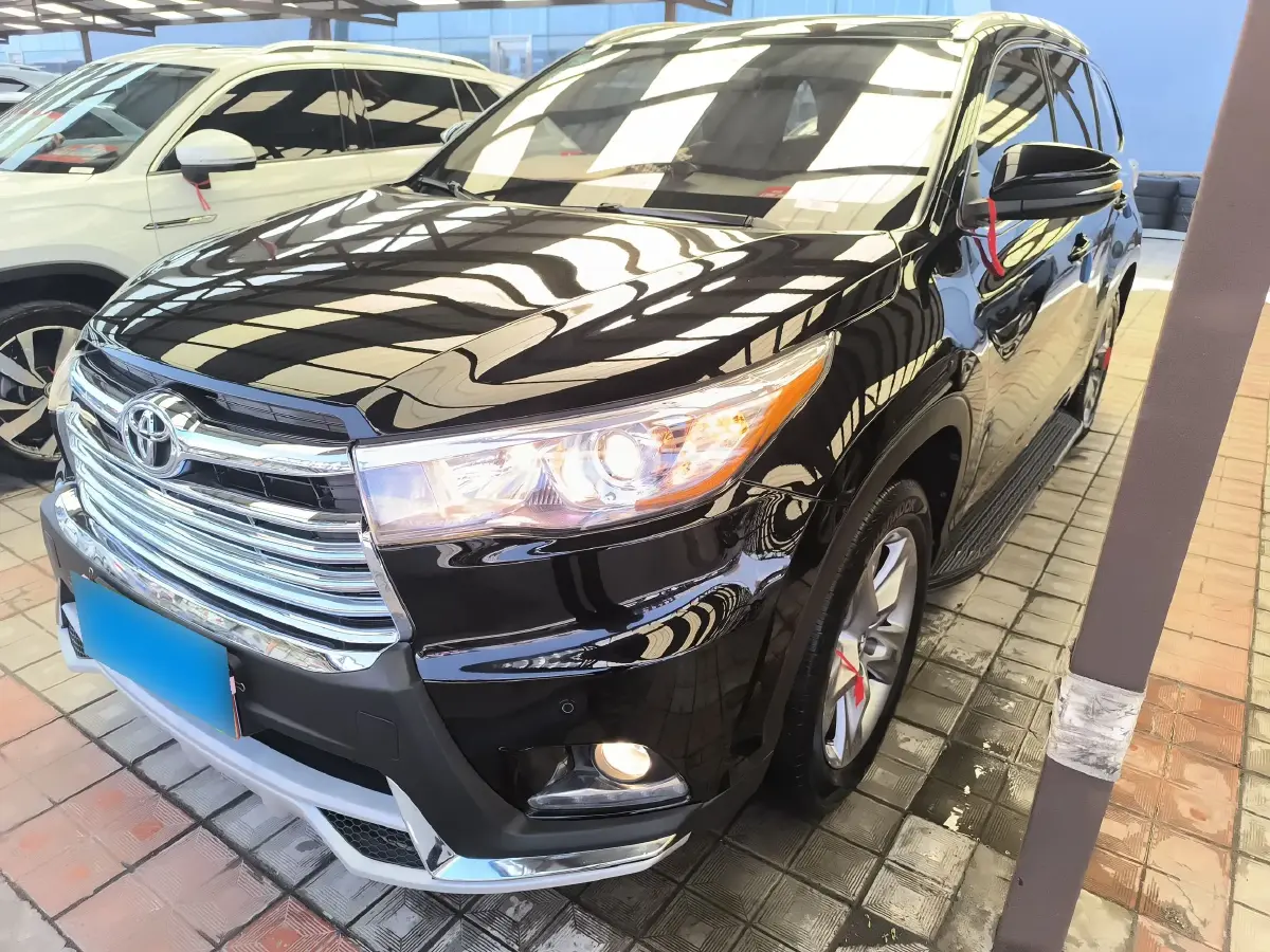 2017 Toyota Highlander 2.0T 220HP L4 6AT