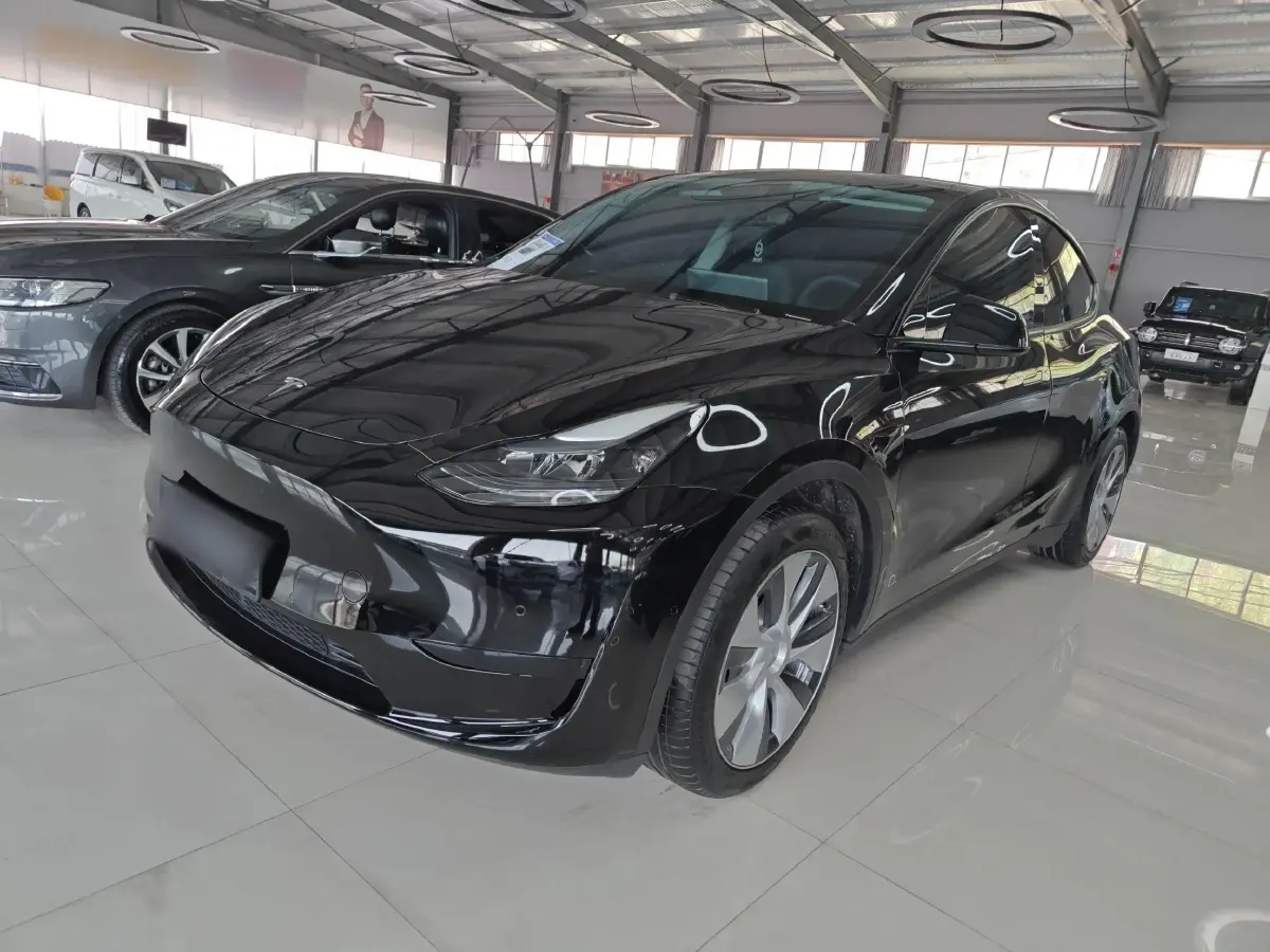 2022 Tesla Model Y BEV 60KWH