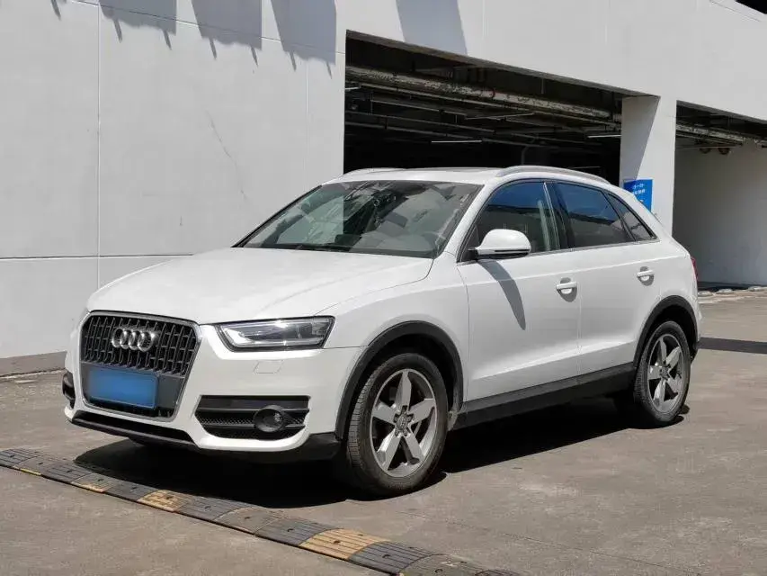 2016 Audi Q3 2.0T 170HP L4 7DCT