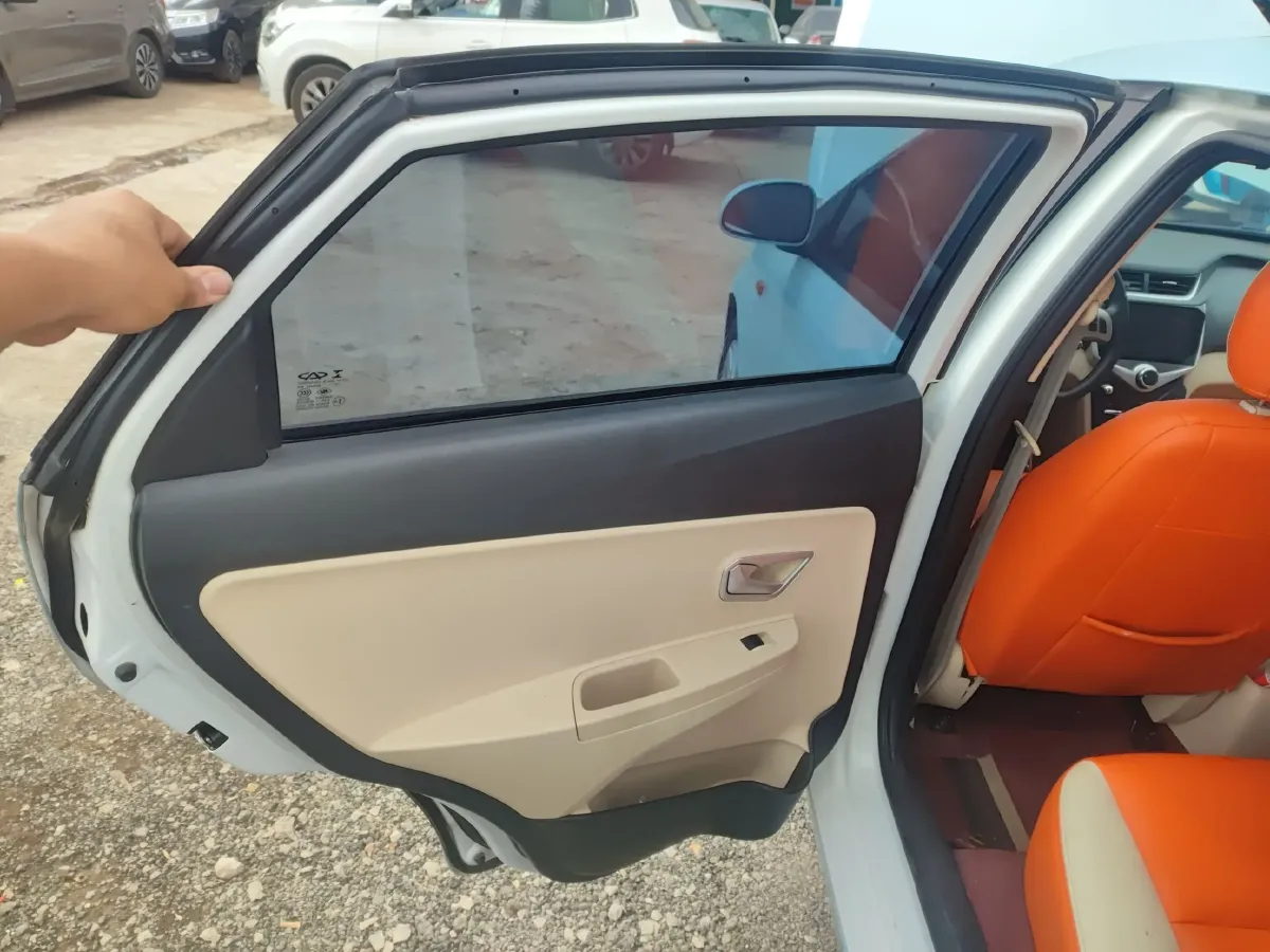 2015 Chery Fulwin 2 1.5L 109HP L4 5MT,autocango,china used car exporter,china ev exporter,chinese used car exporter,chinese used ev exporter