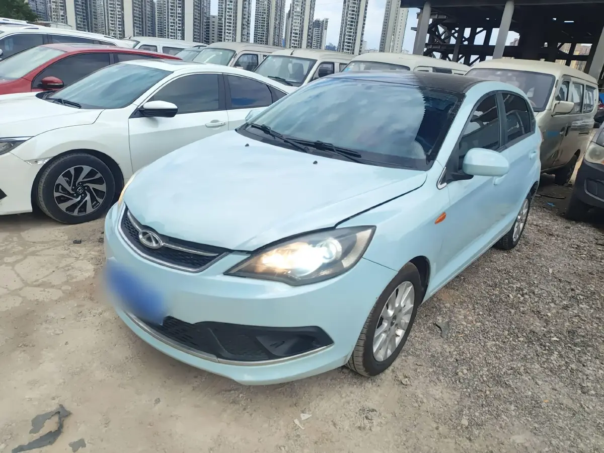 2015 Chery Fulwin 2 1.5L 109HP L4 5MT