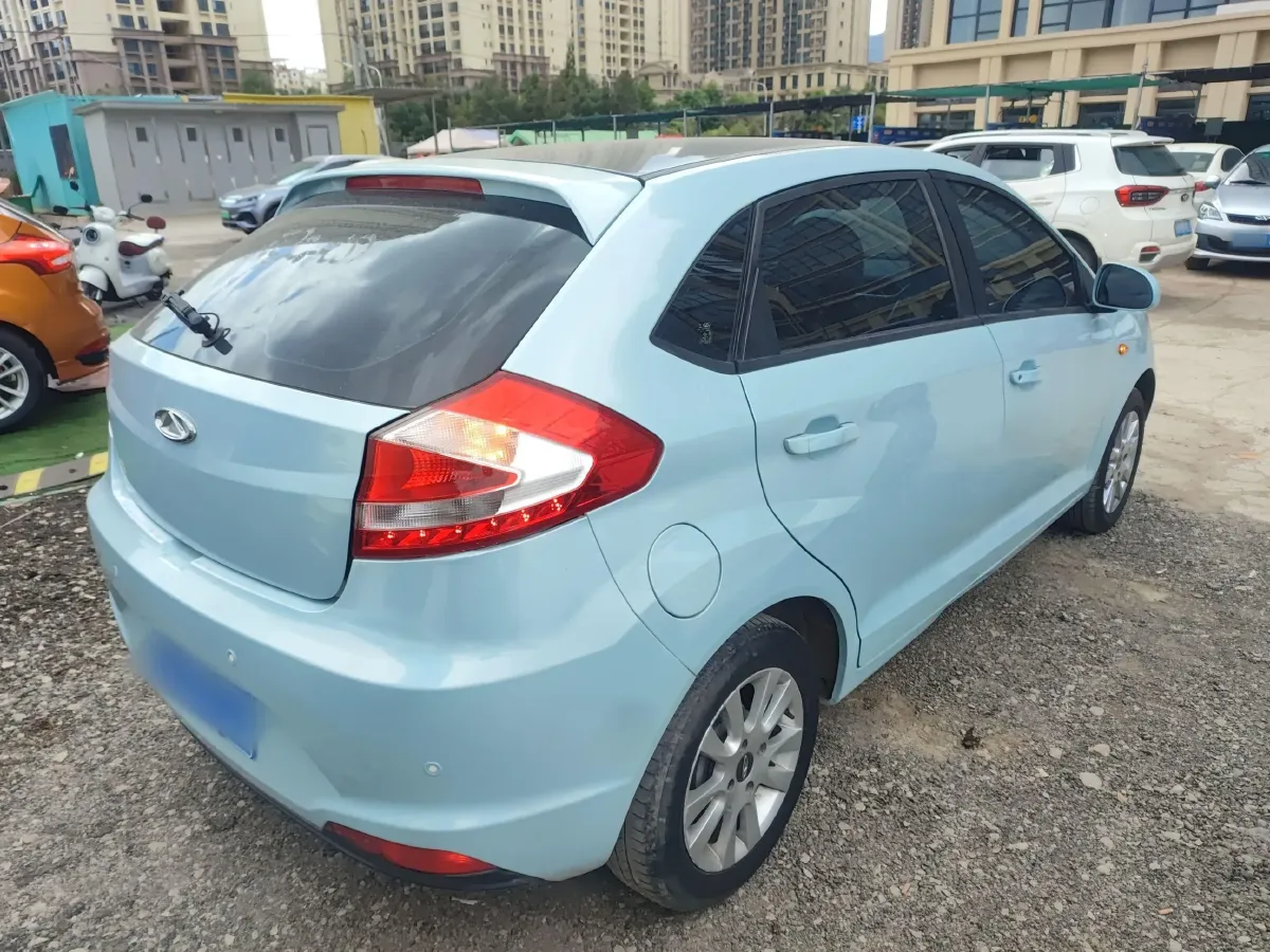2015 Chery Fulwin 2 1.5L 109HP L4 5MT,autocango,china used car exporter,china ev exporter,chinese used car exporter,chinese used ev exporter