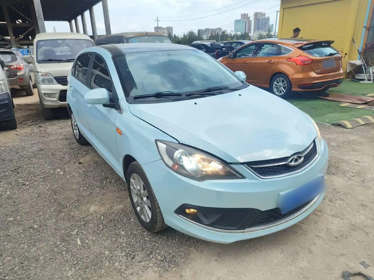 2015 Chery Fulwin 2 1.5L 109HP L4 5MT,autocango,china used car exporter,china ev exporter,chinese used car exporter,chinese used ev exporter