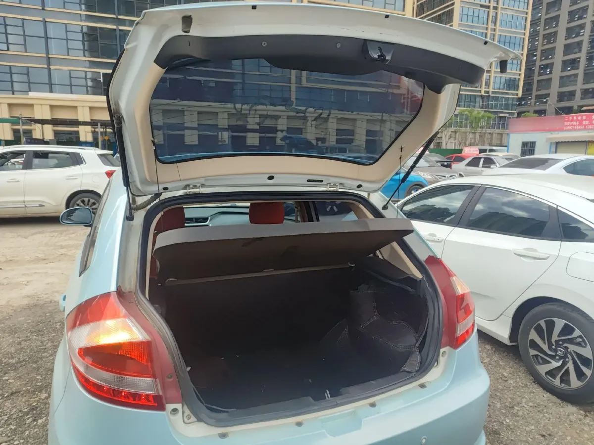 2015 Chery Fulwin 2 1.5L 109HP L4 5MT,autocango,china used car exporter,china ev exporter,chinese used car exporter,chinese used ev exporter