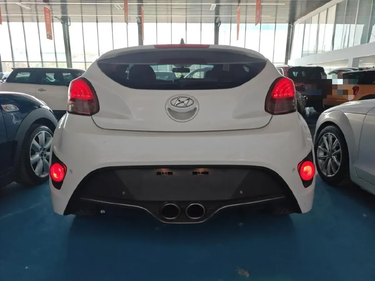 2015 Hyundai Veloster 1.6T 204HP L4 7DCT,autocango,china used car exporter,china ev exporter,chinese used car exporter,chinese used ev exporter