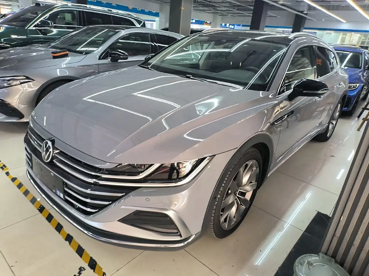 2021 Volkswagen CC 2.0T 220HP L4 7DCT