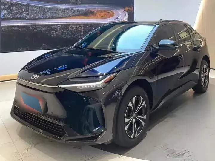 2022 Toyota bZ4X BEV 66.7KWH