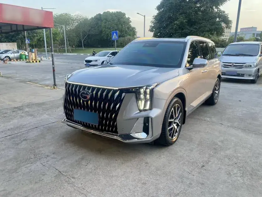 2022 GAC Trumpchi GS8 2.0T 190HP L4 E-CVT Hybrid