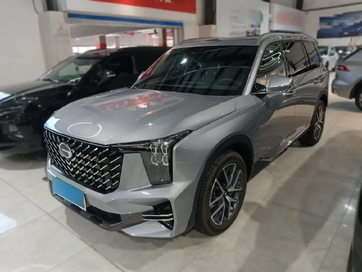 2024 GAC Trumpchi GS8 2.0T 252HP L4 8AT