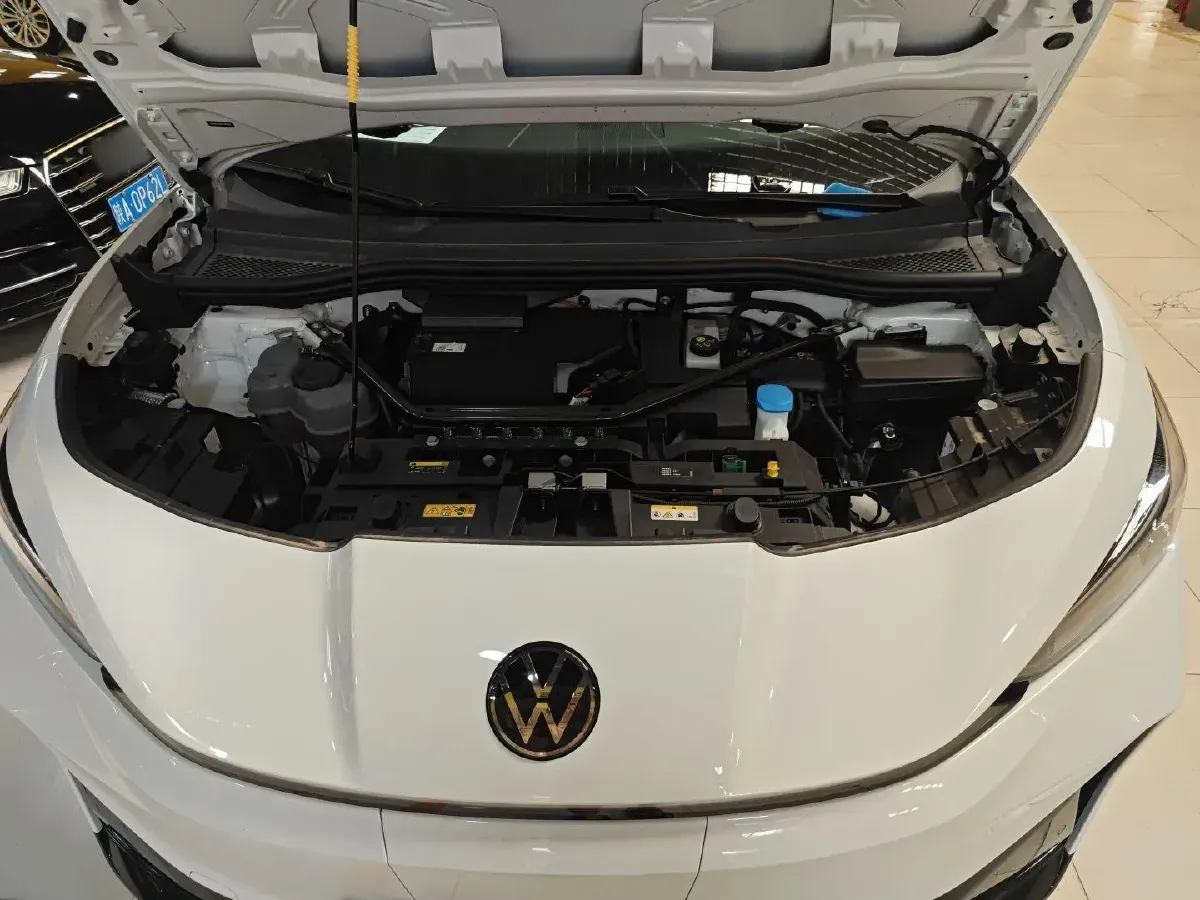 2024 Volkswagen ID.UNYX BEV 80.2KWH,autocango,china used car exporter,china ev exporter,chinese used car exporter,chinese used ev exporter