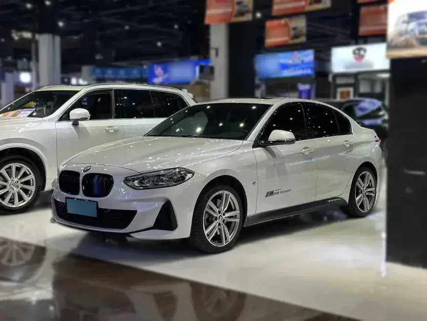 2020 BMW 1 Series 2.0T 192HP L4 7DCT
