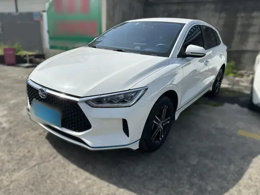 2020 BYD e2 BEV 35.2KWH