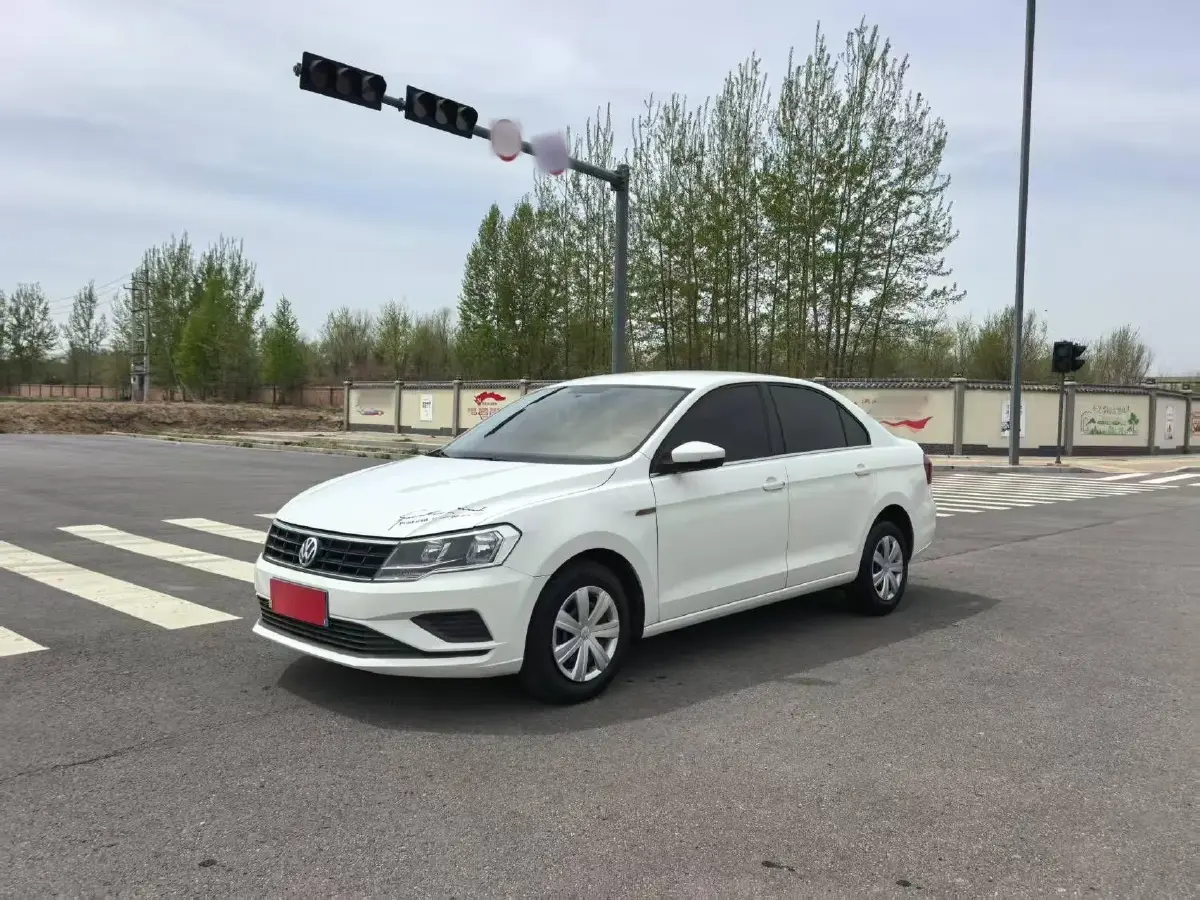 2017 Volkswagen Jetta 1.5L 110HP L4 5MT