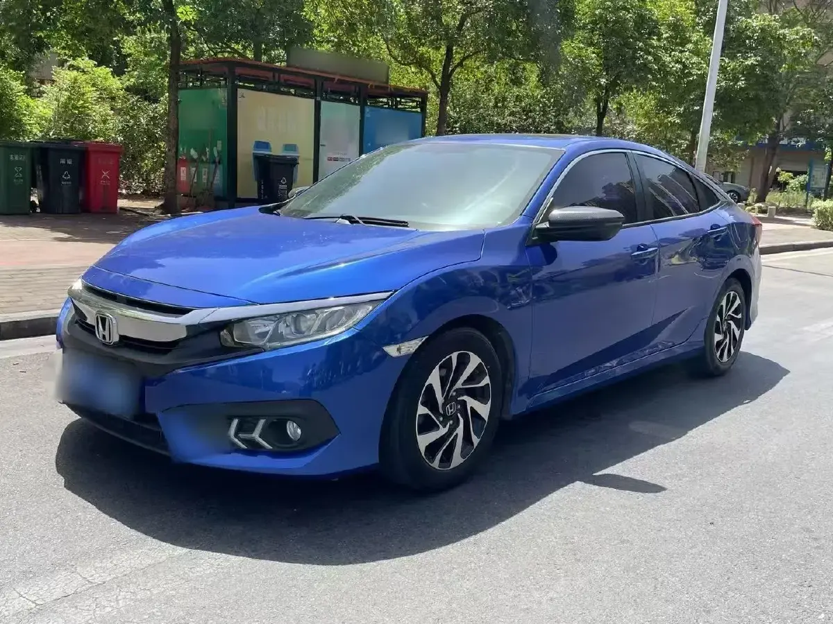 2016 Honda Civic 1.5T 177HP L4 CVT