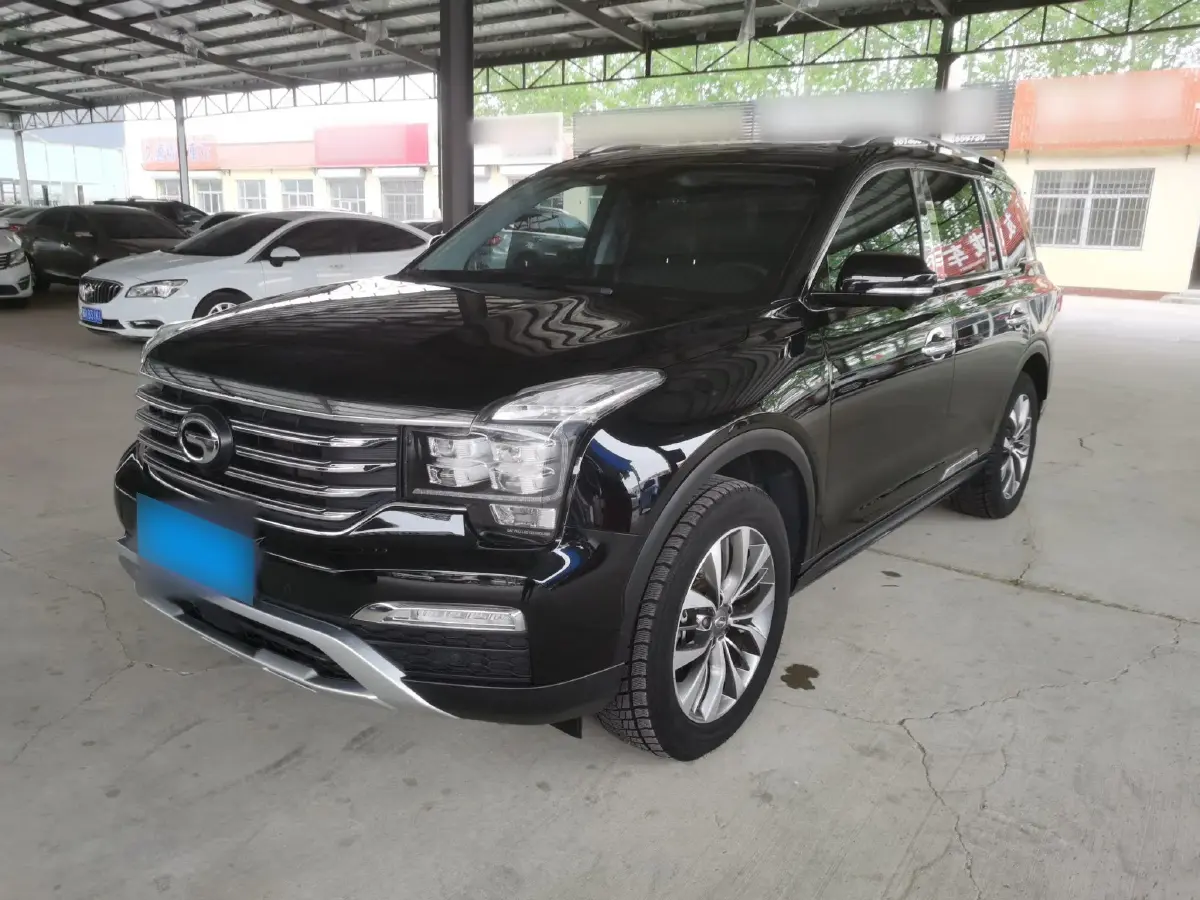 2017 GAC Trumpchi GS8 2.0T 201HP L4 6AT