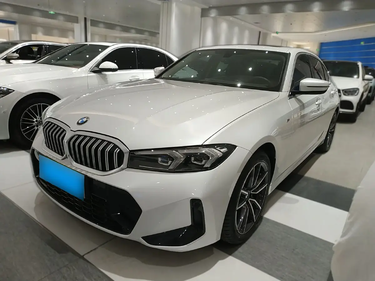 2023 BMW 3 Series 2.0T 156HP L4 8AT