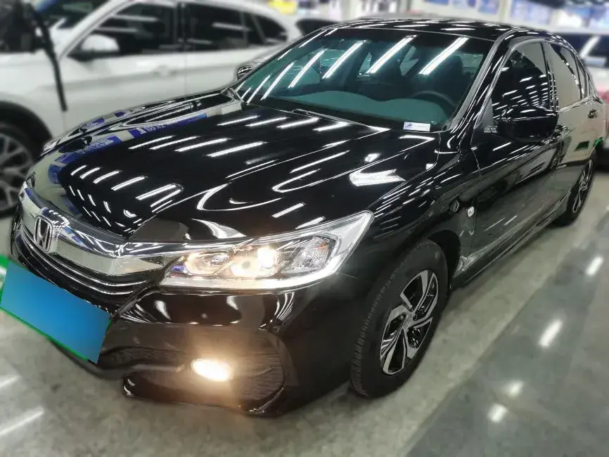 2016 Honda Accord 2.0L 155HP L4 CVT